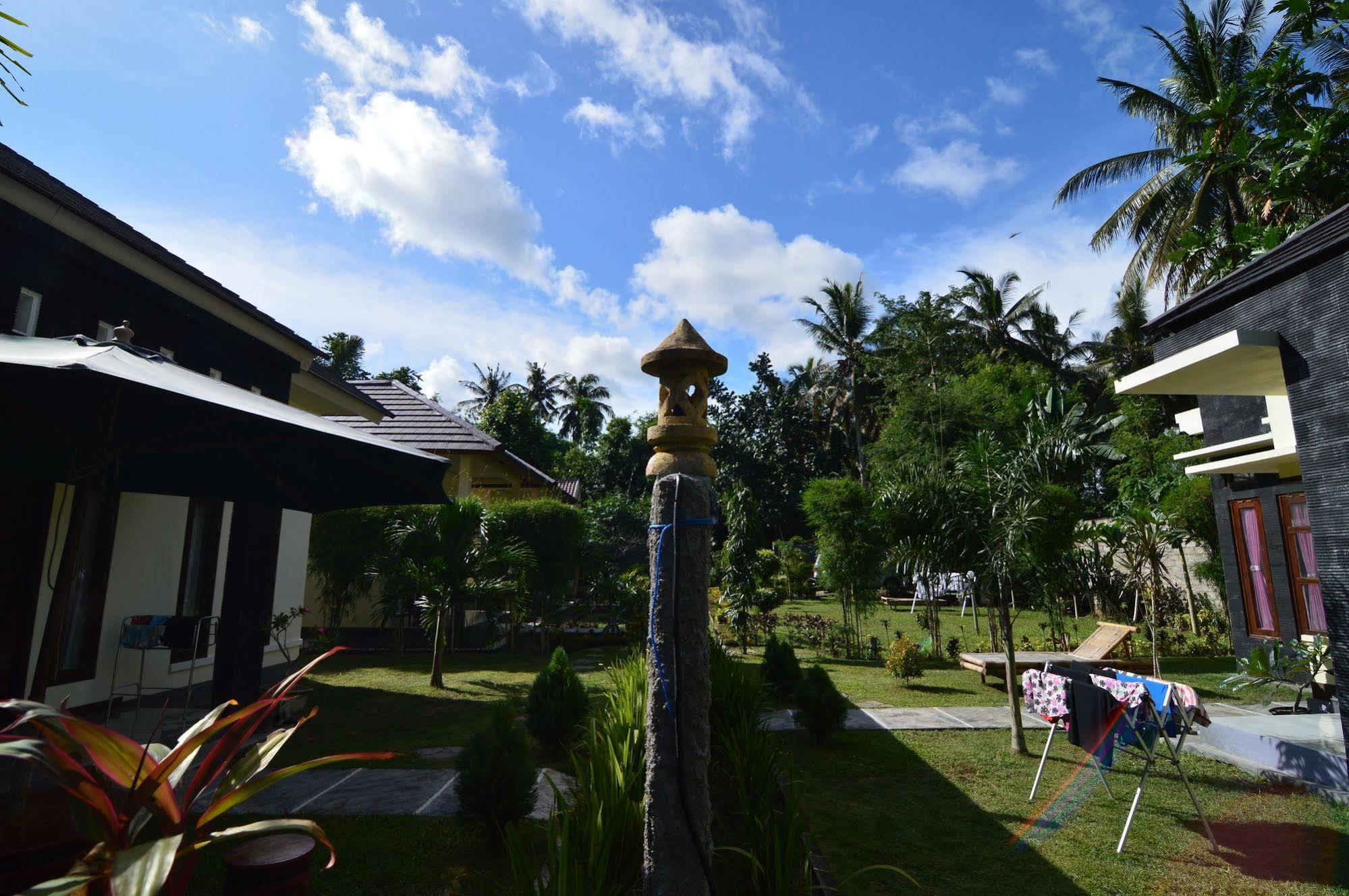 Shu Villa Lombok Kuta  Exterior foto